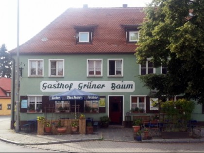 照片:  Grüner Baum